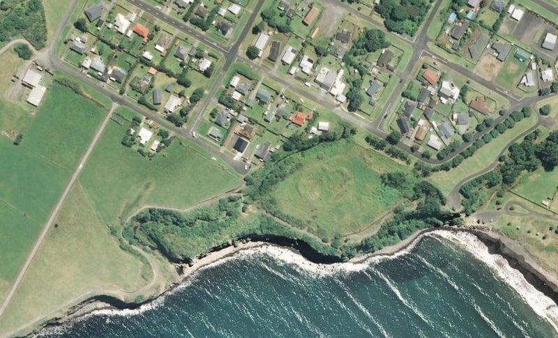 5 Hector Place, Ōpunake - Carousel 1