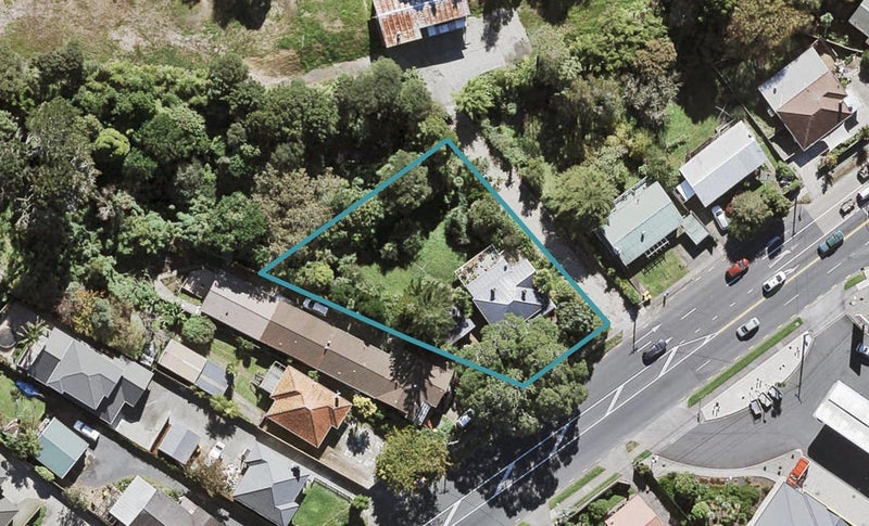 27 Titirangi Road, New Lynn, Auckland - Carousel 1