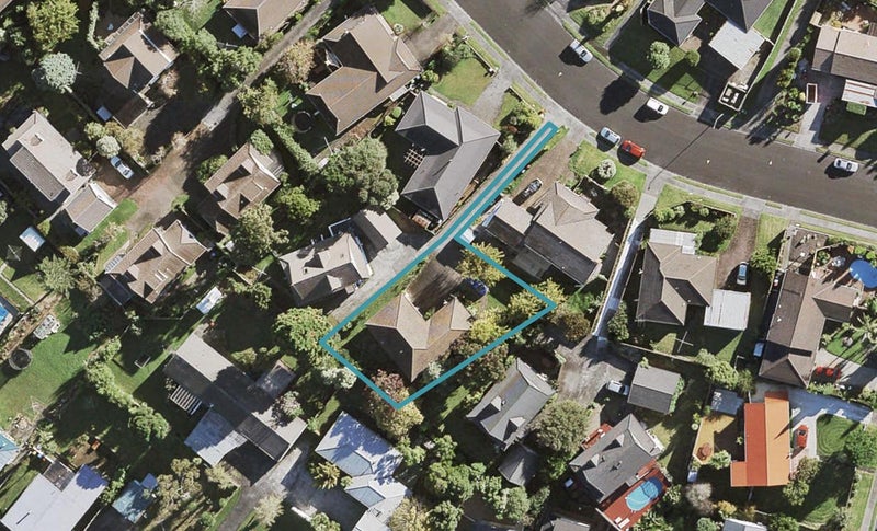 12 Mariposa Avenue, Lynfield, Auckland - Carousel 1