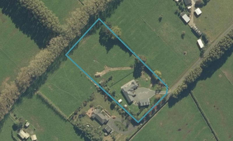 232A Hoeka Road, Matangi, Hamilton - Carousel 1