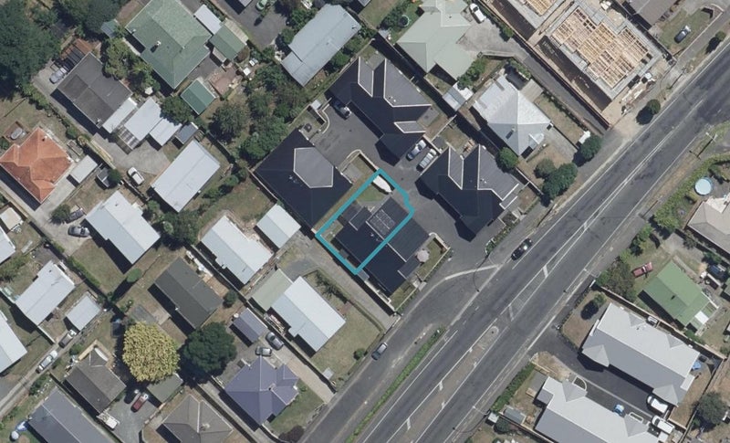 2/144 Forest Lake Road, Forest Lake, Hamilton - Carousel 1
