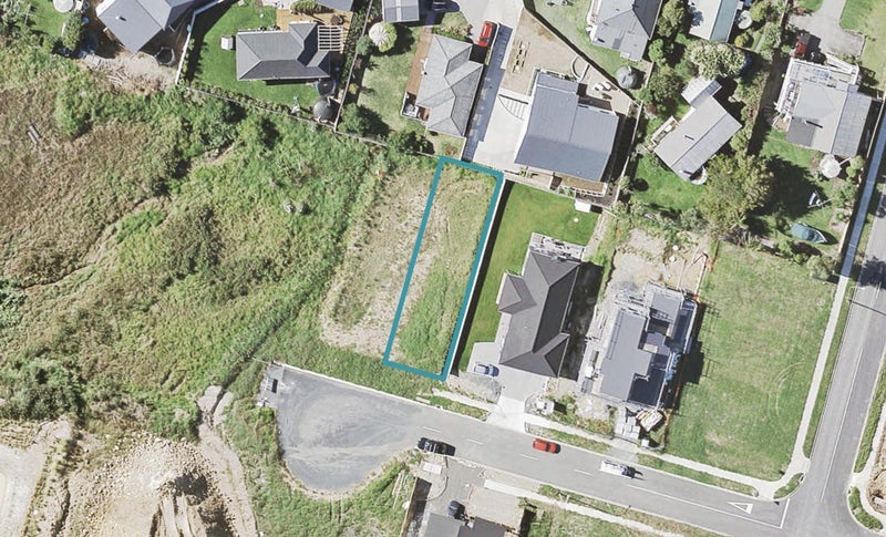 40 Seventh View Avenue, BEACHLANDS, AUCKLAND - Carousel 1
