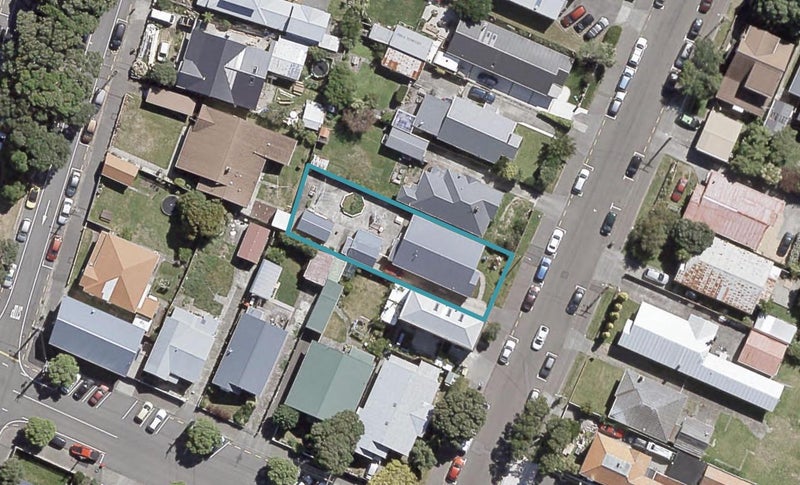 13 Kensington Avenue, Petone, Lower Hutt - Carousel 1