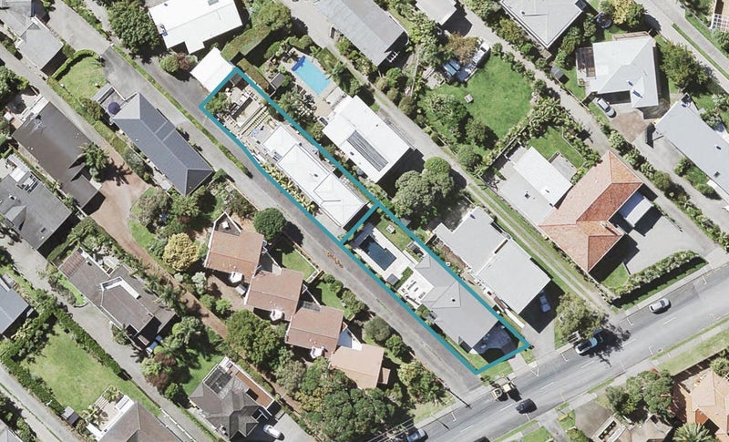 148A Aberdeen Road, Campbells Bay, Auckland - Carousel 1