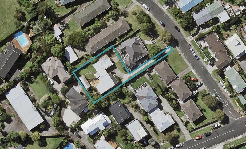 1/0 Margaret Place, Milford, Auckland - Carousel 1