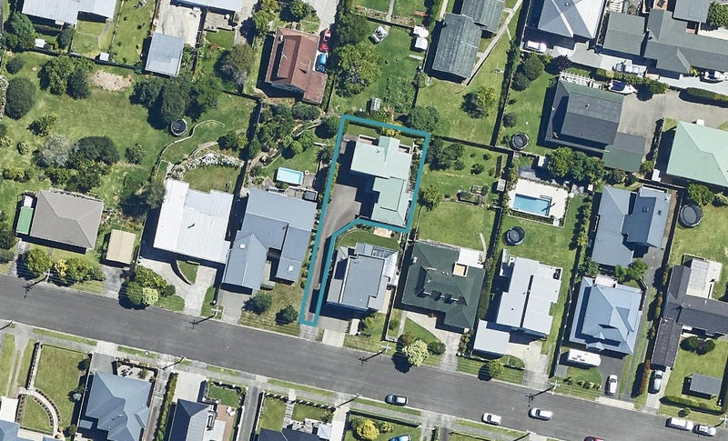 14B Rushton Avenue, Otumoetai, Tauranga - Carousel 1