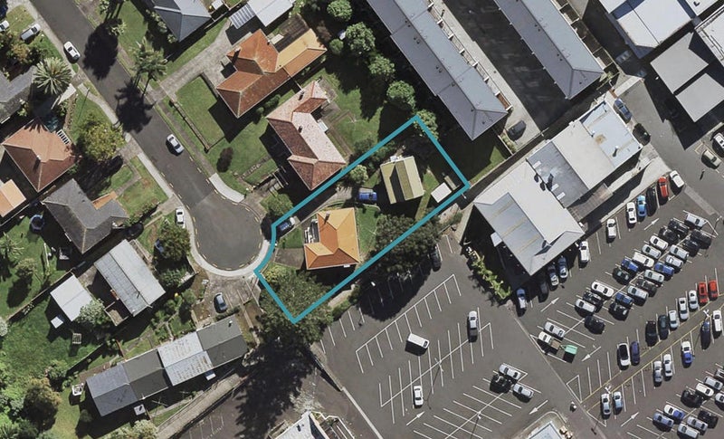 2/12 Richards Avenue, Papatoetoe, Auckland - Carousel 1