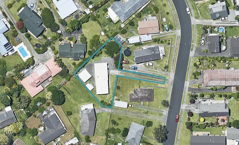 10 Rangataua Street, Welcome Bay, Tauranga - Carousel 1