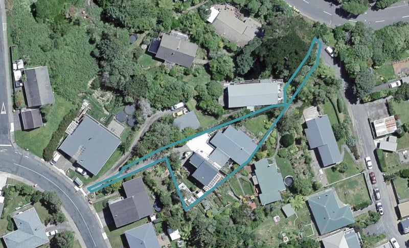 50A Thurleigh Grove, Karori, Wellington - Carousel 1