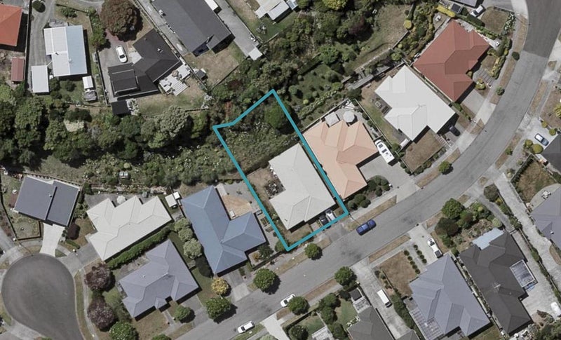6 Leanne Way, Waikanae Beach, Waikanae - Carousel 1