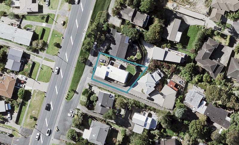 693 East Coast Road, Browns Bay, Auckland - Carousel 1