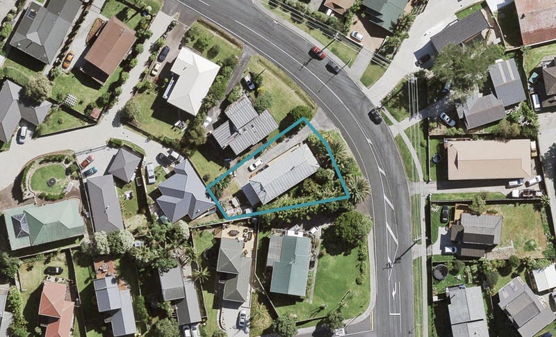 105 Simpson Road, Ranui, Auckland - Carousel 1