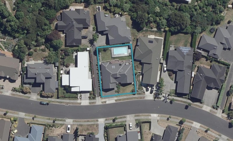 53 Palliser Drive, Huntington, Hamilton - Carousel 1