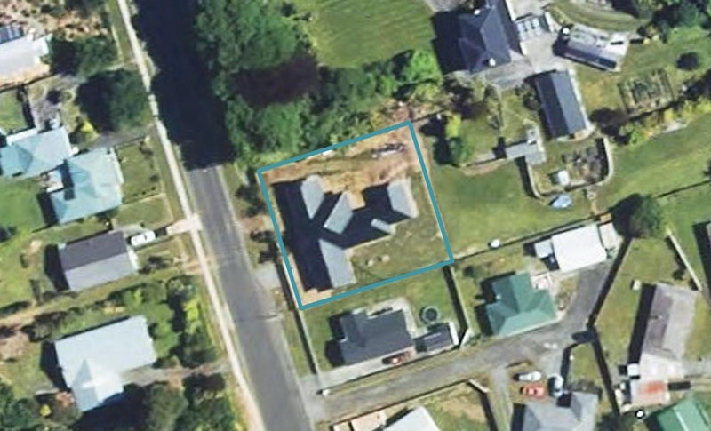 128 Brecon Road, Stratford, Stratford - Carousel 1