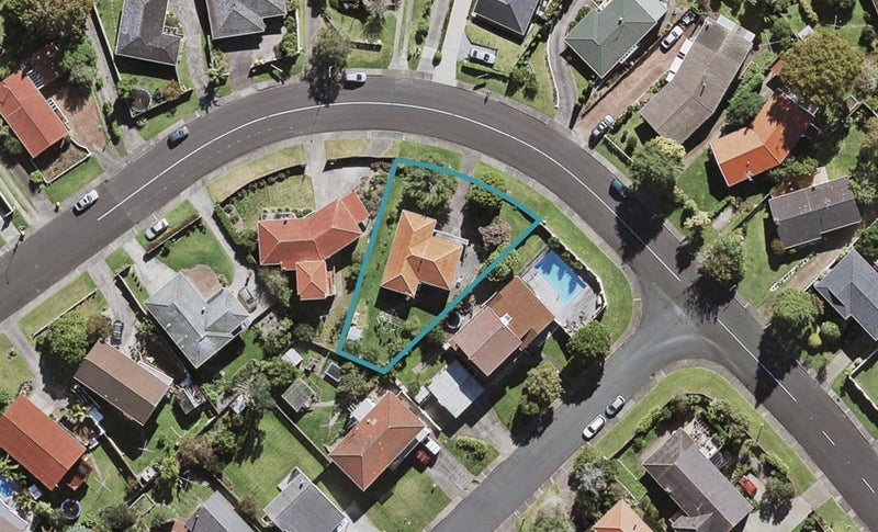 84 Eban Avenue, Hillcrest, Auckland - Carousel 1