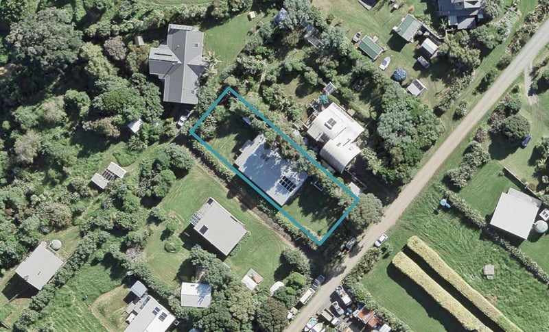 10 Ocean View Crescent, Rakino Island, Auckland - Carousel 1