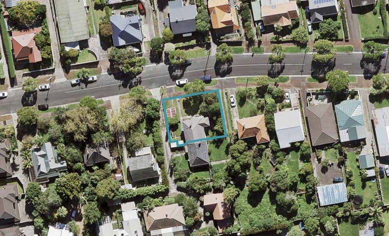 23 Fifth Avenue, Mount Albert, Auckland - Carousel 1