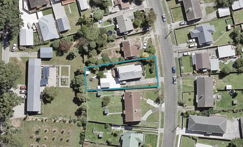 8 Cole Street, Naenae, Lower Hutt - Carousel 1