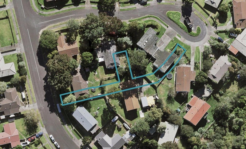 9 Mioweka Lane, West Harbour, Auckland - Carousel 1