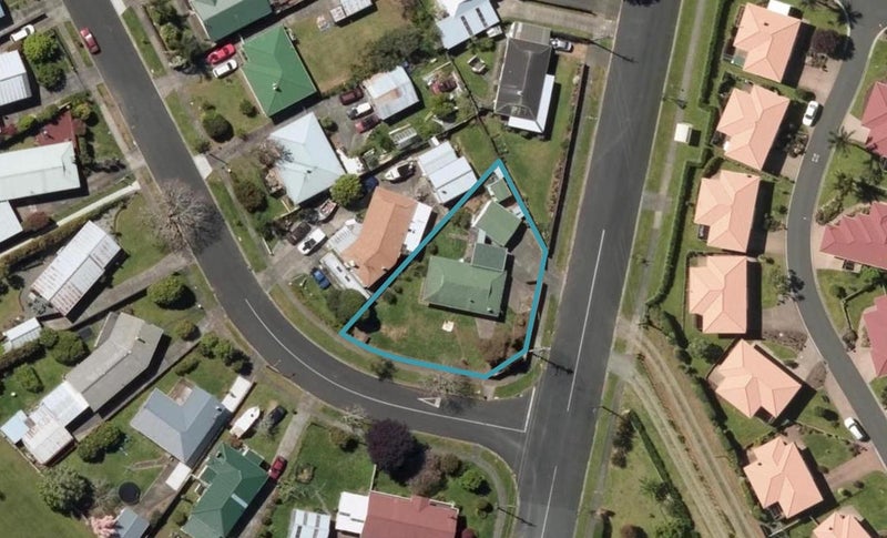 39 Meadow Park Crescent, Tikipunga, Whangarei - Carousel 1