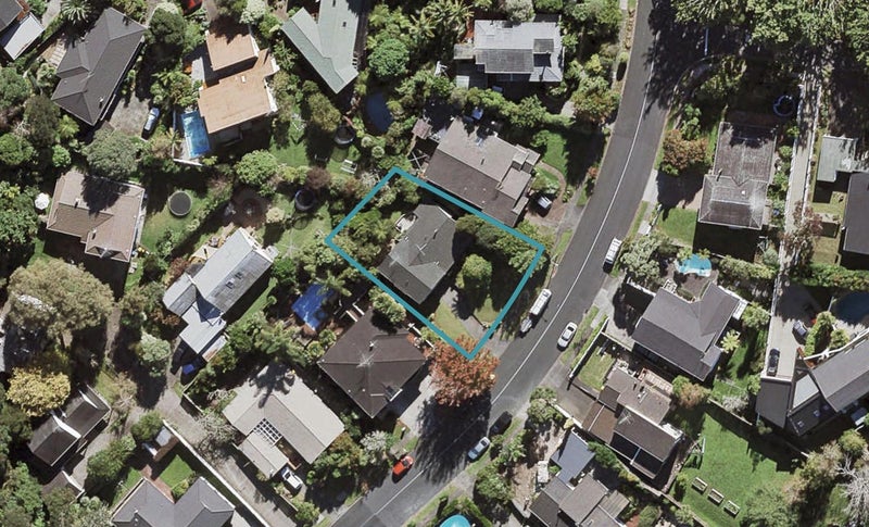 102 Porritt Avenue, Chatswood, Auckland - Carousel 1