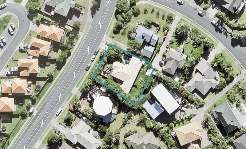 348 Gulf Harbour Drive, Gulf Harbour, Whangaparaoa - Carousel 1