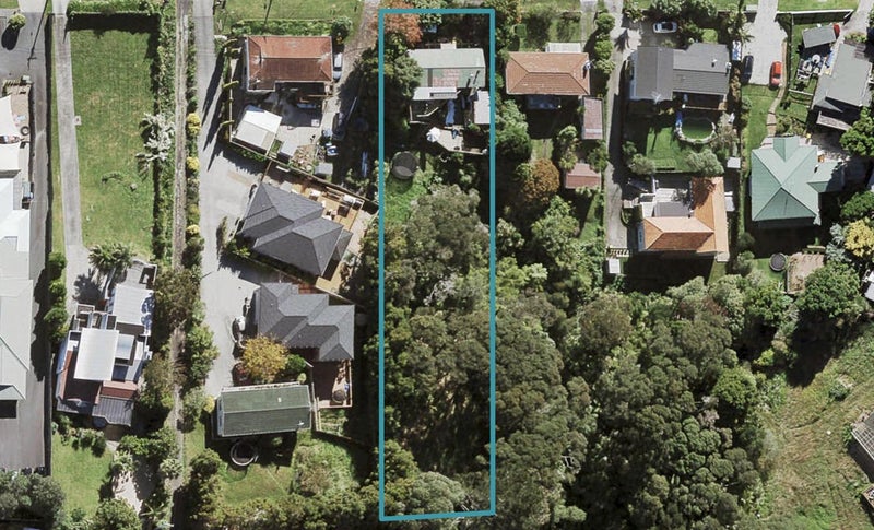 21 Schnapper Rock Road, Greenhithe, Auckland - Carousel 1