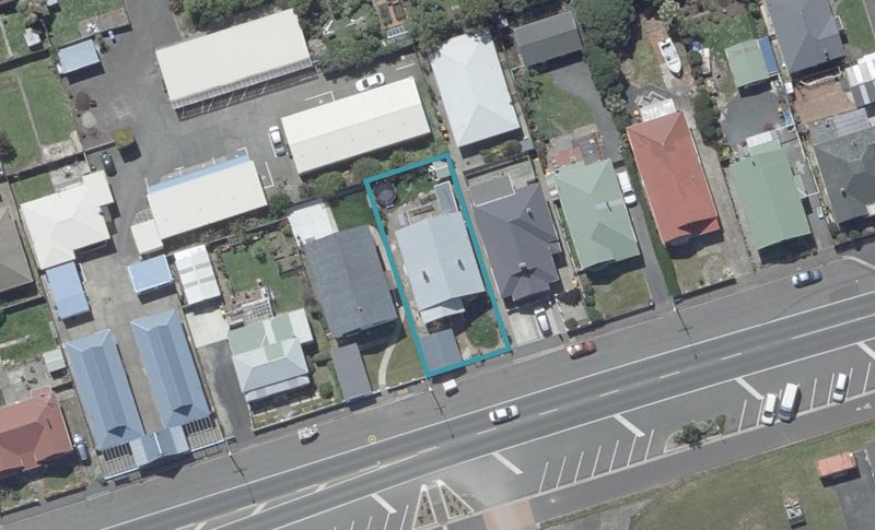 32 Victoria Road, Saint Kilda, Dunedin - Carousel 1