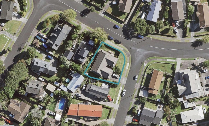 136 Carnoustie Drive, WATTLE DOWNS, AUCKLAND - Carousel 1