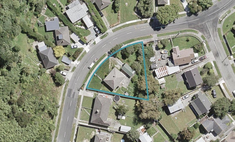 104 Judd Crescent, Naenae, Lower Hutt - Carousel 1