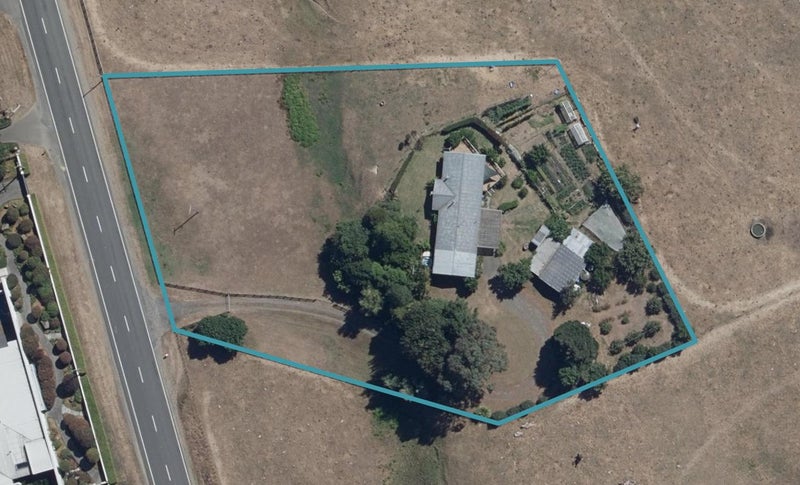 2146 River Road, Horsham Downs - Carousel 1