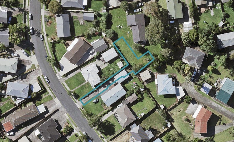 33C Megan Avenue, Pakuranga Heights, Auckland - Carousel 1
