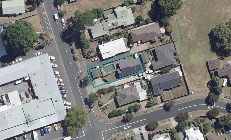 14 Herbert Road, Queenwood, Hamilton - Carousel 1