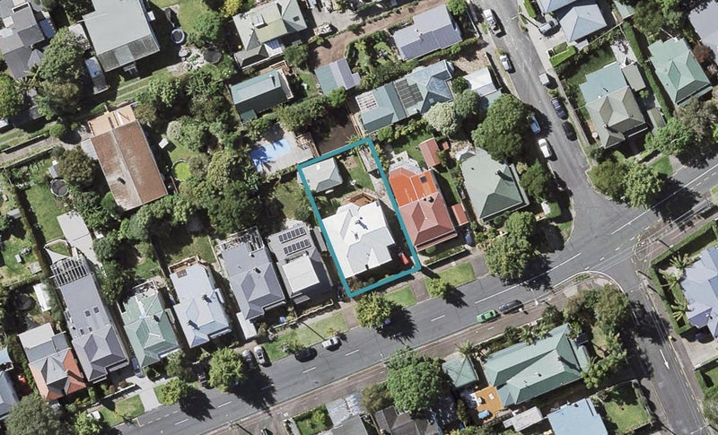 37 Albert Road, Devonport, Auckland - Carousel 1