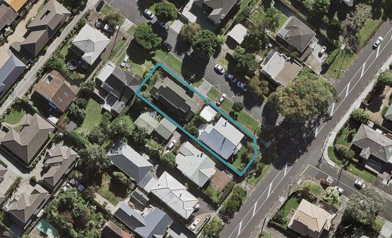 2A Miro Road, Greenlane, Auckland - Carousel 1