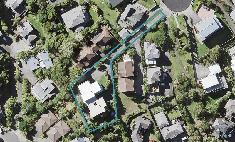 2/37 Calypso Place, Rothesay Bay, Auckland - Carousel 1