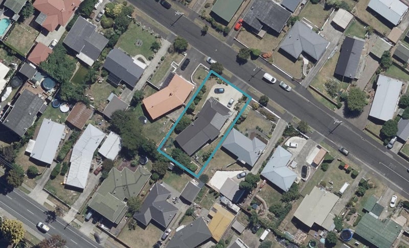 9 Hamblyn Crescent, Nawton, Hamilton - Carousel 1