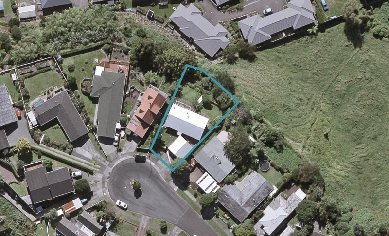 44 Truby King Street, Merrilands, New Plymouth - Carousel 1