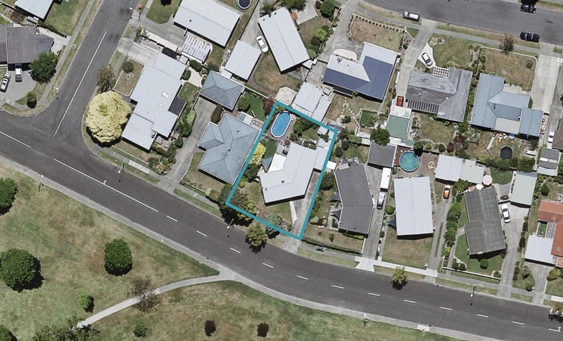 124 Freyberg Avenue, Tamatea, Napier - Carousel 1