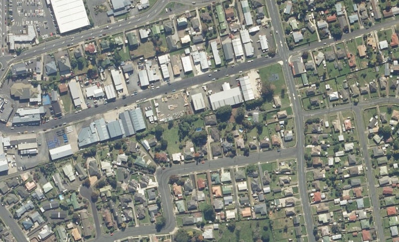 0 , Te Awamutu - Carousel 1