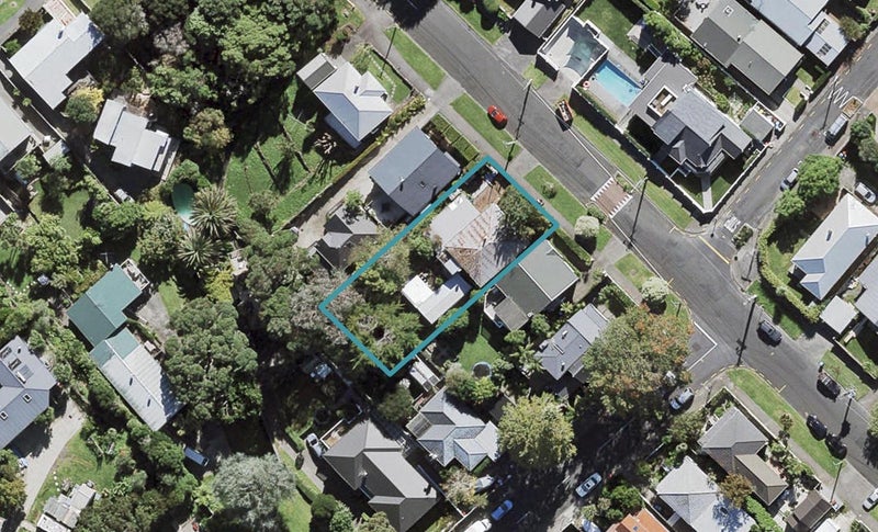 42 Warnock Street, Westmere, Auckland - Carousel 1