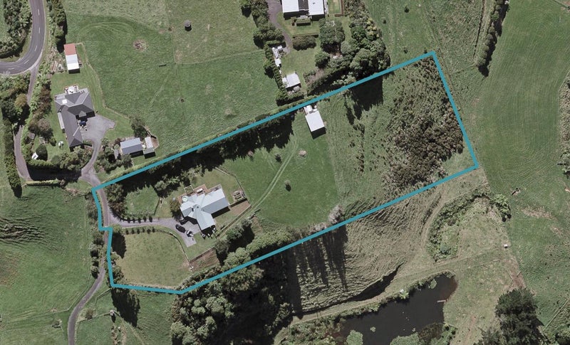 3 Eva Road, Ridgewood, New Plymouth - Carousel 1