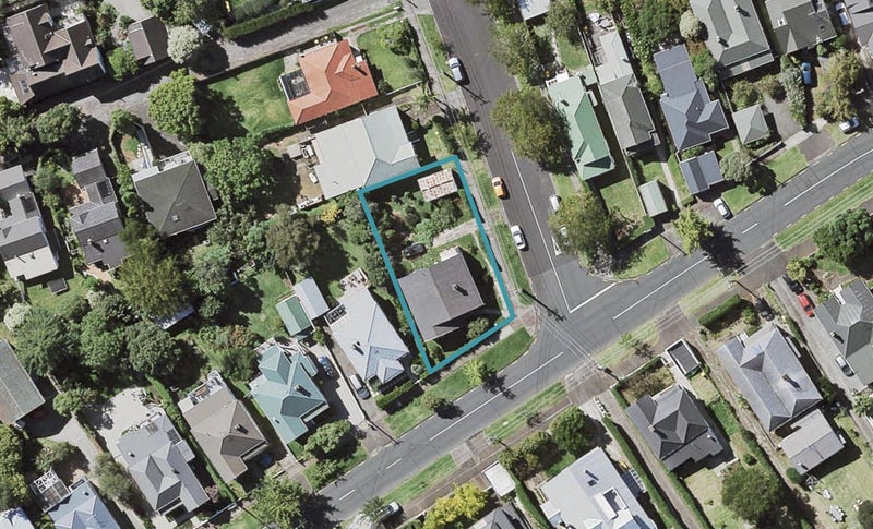63 Albert Road, Devonport, Auckland - Carousel 1
