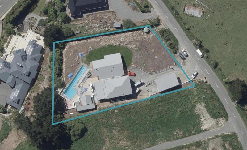 344 Mount Pleasant Road, Mount Pleasant, Christchurch - Carousel 1