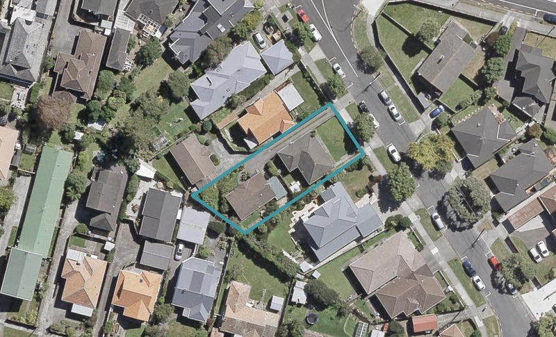 1/8 Birch Street, Hutt Central, Lower Hutt - Carousel 1
