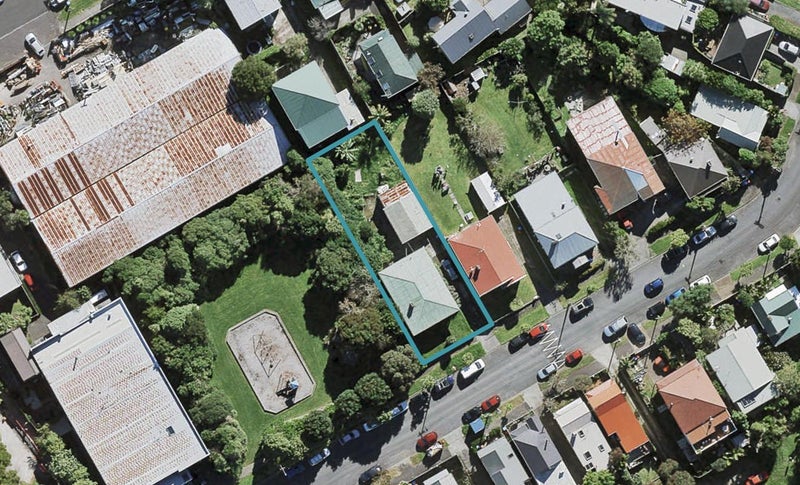 19 Sackville Street, Grey Lynn, Auckland - Carousel 1