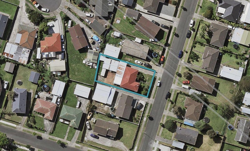 45 Zelda Avenue, Clover Park, Auckland - Carousel 1