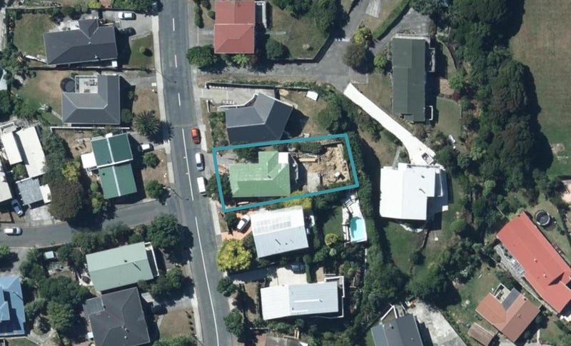 21 Pope Street, Camborne, Porirua - Carousel 1