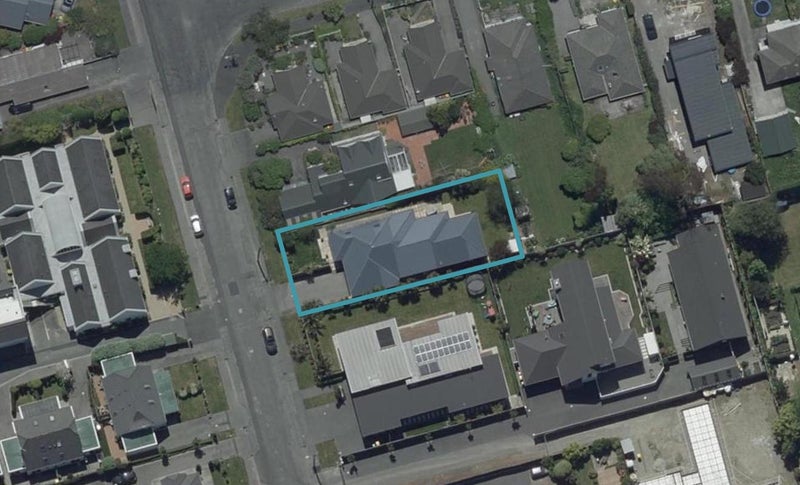 66 Bryndwr Road, Bryndwr, Christchurch - Carousel 1