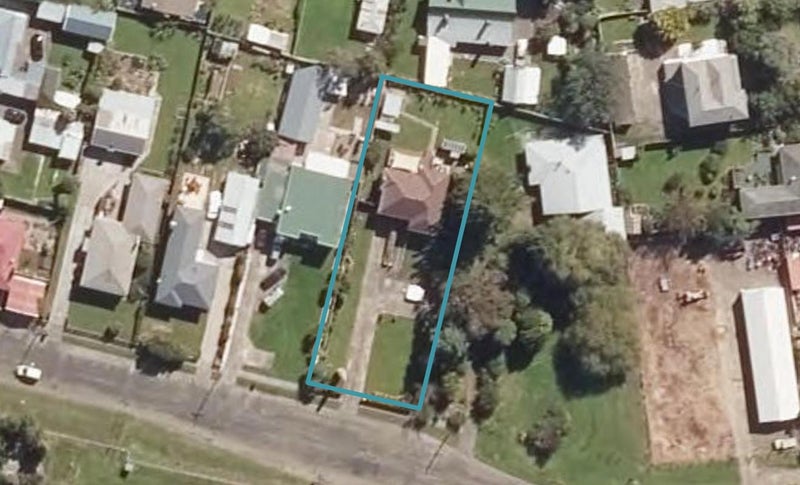 8 Beaven Street, Marton - Carousel 1